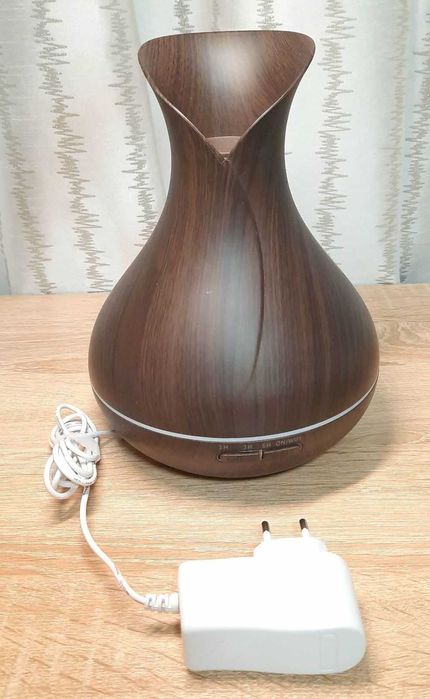 2 б/в ультразвукові зволожувачі повітря по 500мл без кришки, неробочий