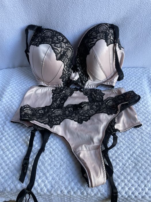 Zestaw bielizny damskiej trzyczęściowej