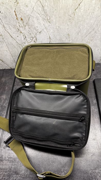 Korda Camera Bag - sztywny pokrowiec na aparat