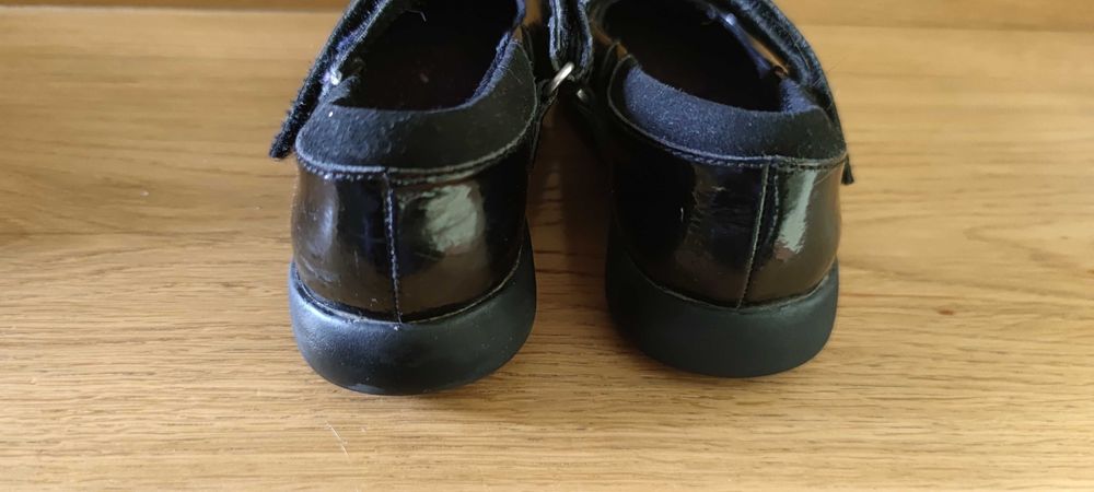Jak nowe Clarks 29 baleriny pantofelki dla dziewczynki