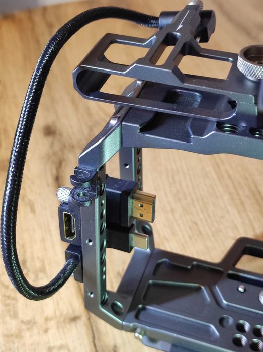 TILTA klatka BMPCC 4K/6K Basic Kit (TA-T01-B) + 15 mm baseplate TANIO!