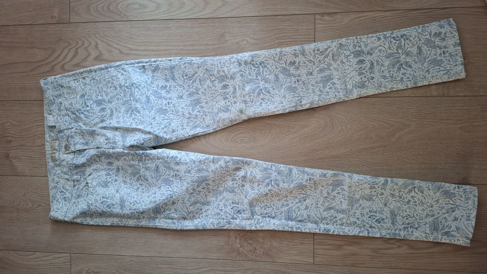 Spodnie  jeansowe Zara 34 bawełna