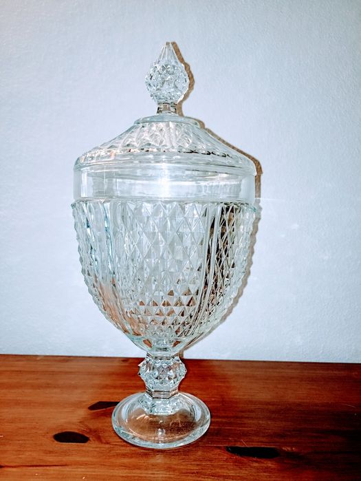 Bomboneira Grande Bico de Jaca