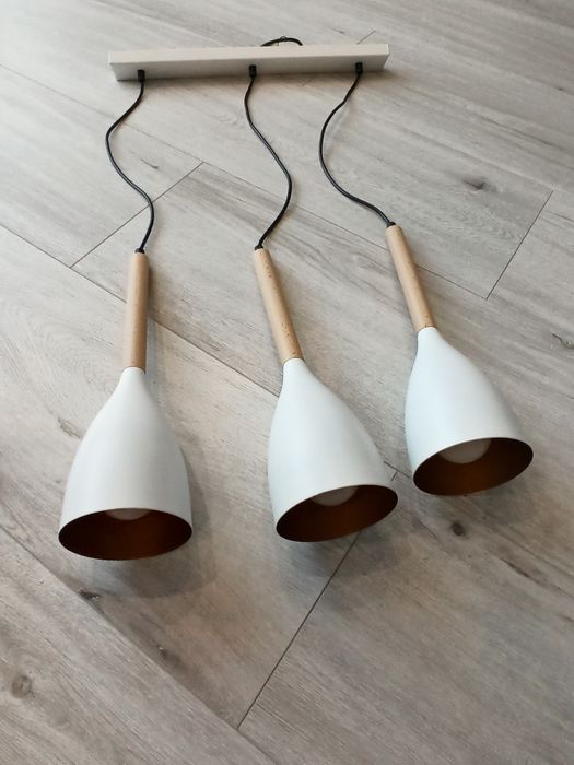 Lampa wisząca biała