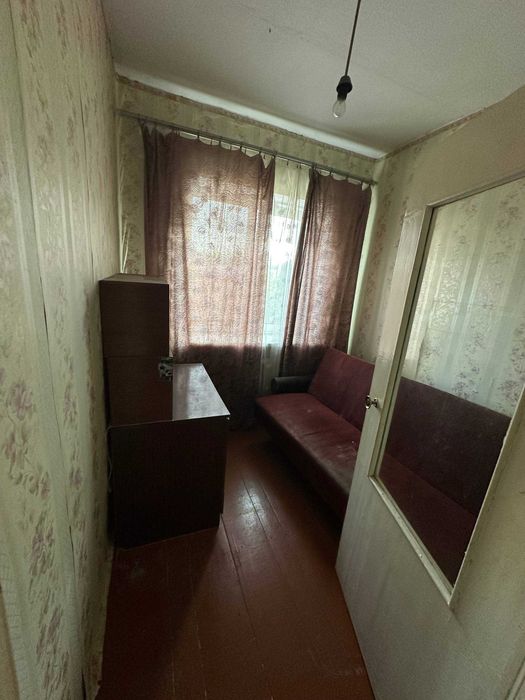 Продам 3-кімнатну квартиру в центрі Андрушівки