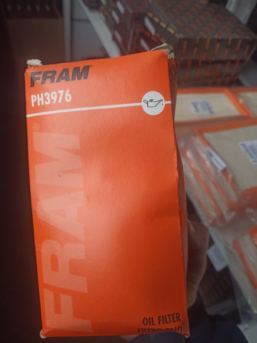 Фільтр масляний до с/г техніки Fram PH 3976