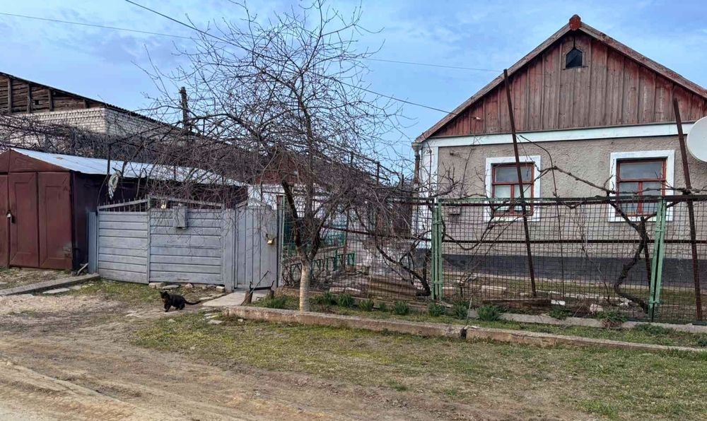 Продається  будинок  Веселинове  телефонуйте 067-748- 57- 29 або 096- 501- 65-73