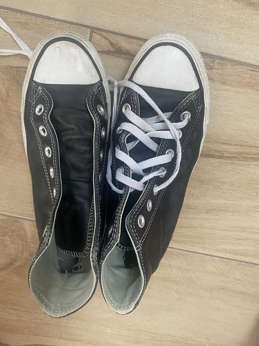 buty skorzane converse