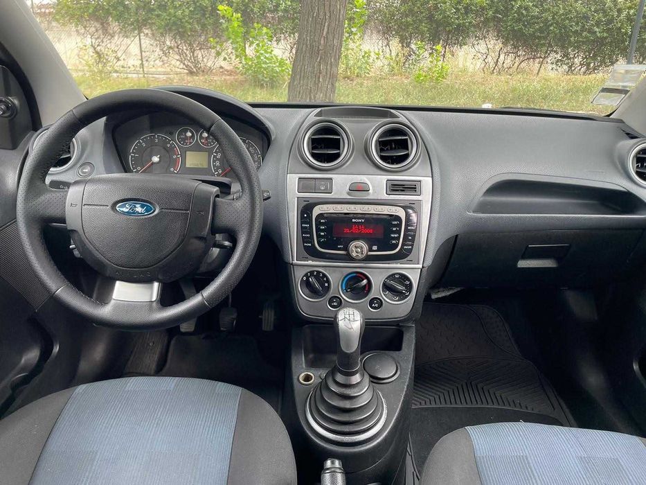 Ford Fiesta 1.4 TDCI super econômico
