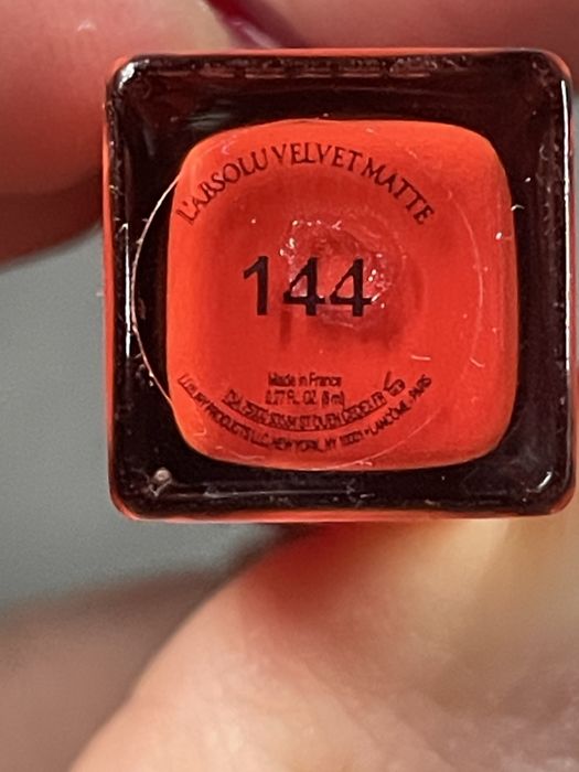 Блиск для губ LANCOME L'Absolu Velvet Matte 144 червоно-кораловий