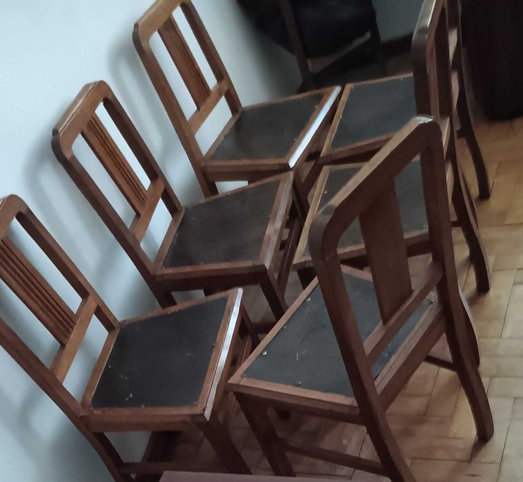 Cadeiras seis, em bom estado vintes pouco uso