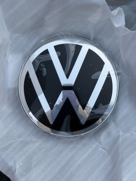 Нова Емблема VW Tiguan 2 (  5NA853601M) значок VW / передня емблема
