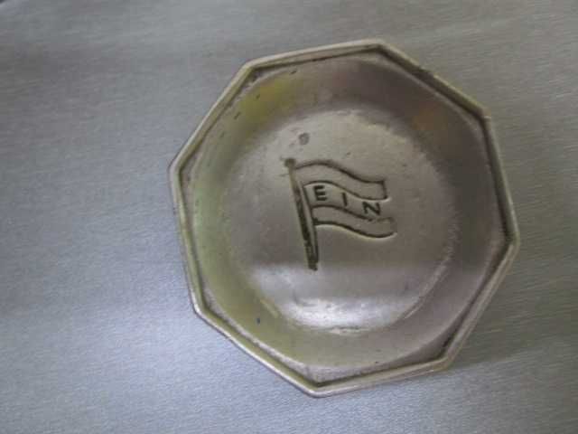 pequeno cinzeiro marinha EIN