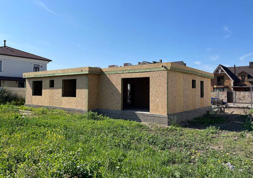 Енергоефективний будинок 168 м2 за 45 днів з СІП панелей в Тетієві