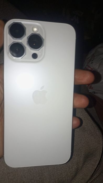 iPhone 16 Pro Max 256GB branco 100% Bateria