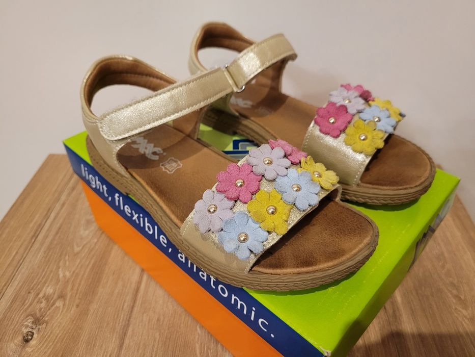 Sandały dziewczęce Imac złote 35