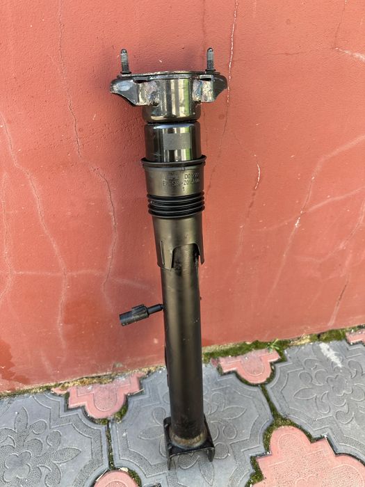 Продам задній амортізатор на ML-164
