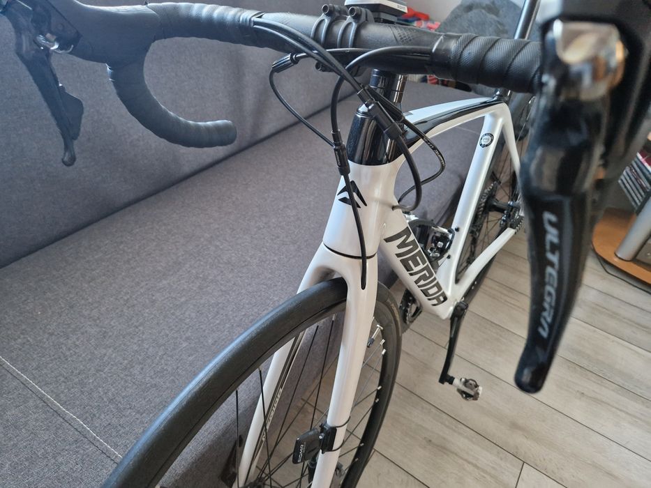 Sprzedam rower szosowy Merida Scultura 5000 disc