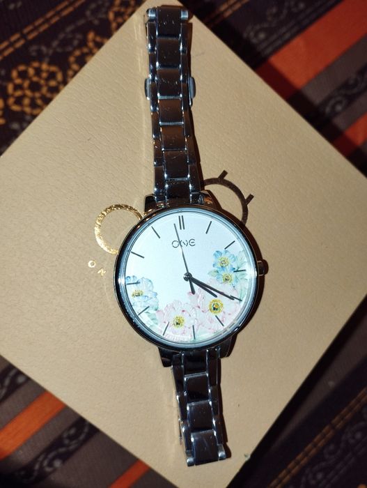 Relógio de mulher One