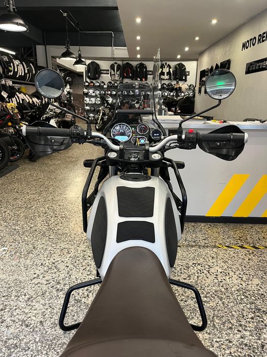 Royal Enfield Himalayan 411 . Trail de Inquestionavel Fiabilidade 2022