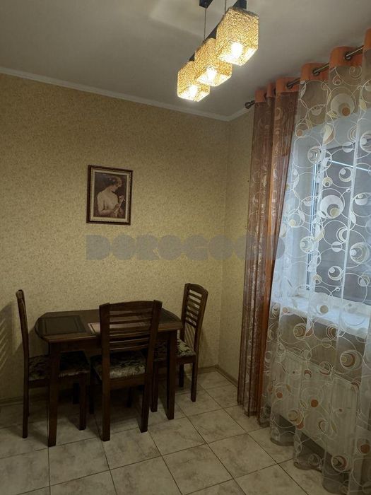 Продаж 1 к  з ремонтом !! м. Вишневе