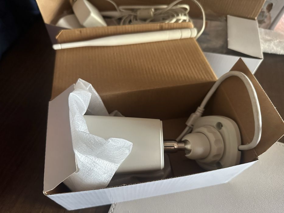 KIT 4 CÂMARAS WiFi 1080p – Vigilância Completa para Casa/Negócio