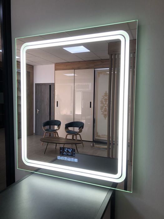 Дзеркало LED  в ванну з підсвіткою , смарт екраном, музикой, часи,