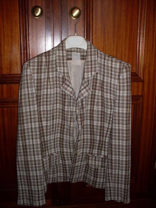 blazer beje aos quadrados tamanho l