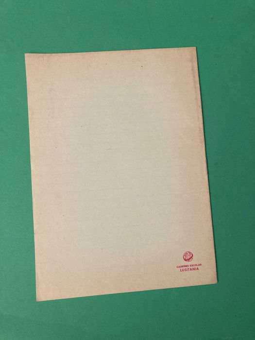 Bonito Caderno Escolar Trajes de Portugal Algarve da marca Lusitania