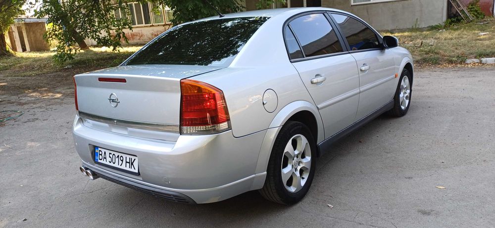 Opel Vectra 2.2 Автомат у відмінному стані