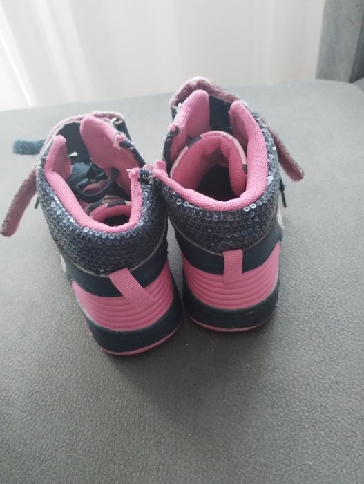 Trzewiki, buty sportowe rozm 31.