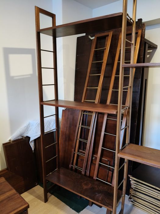 Oportunidade Olaio- Estantes com e sem portas