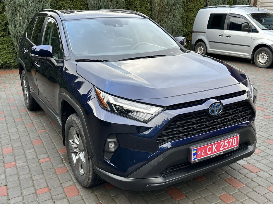Toyota rav4 hybrid 2024
