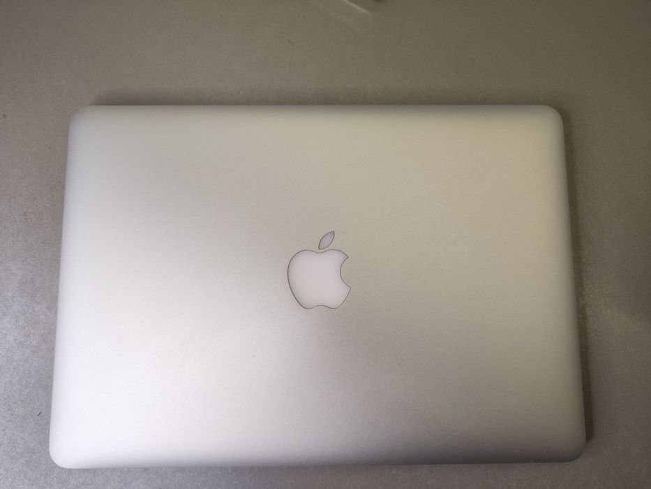 Apple macbook pro retina a1502