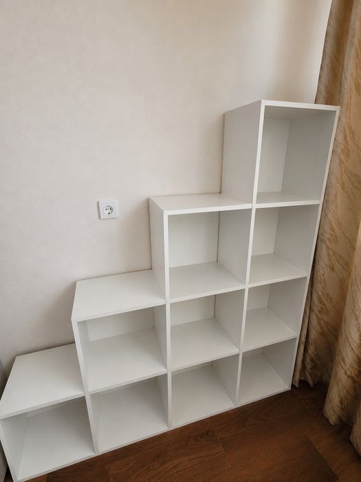 Стелаж Соти Піраміда