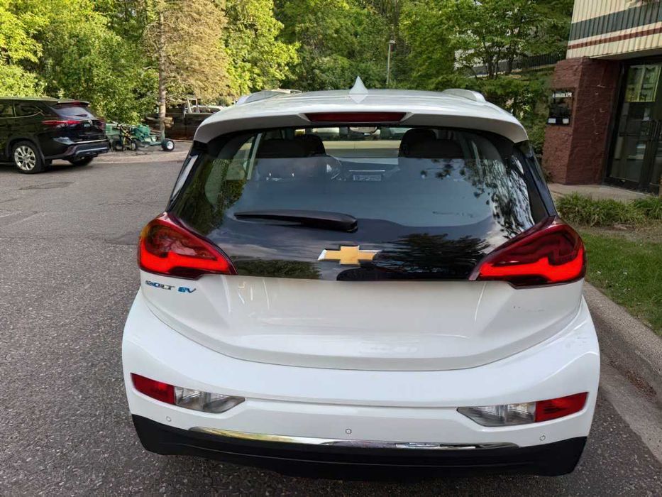 Chevrolet Bolt EV Premier      2021