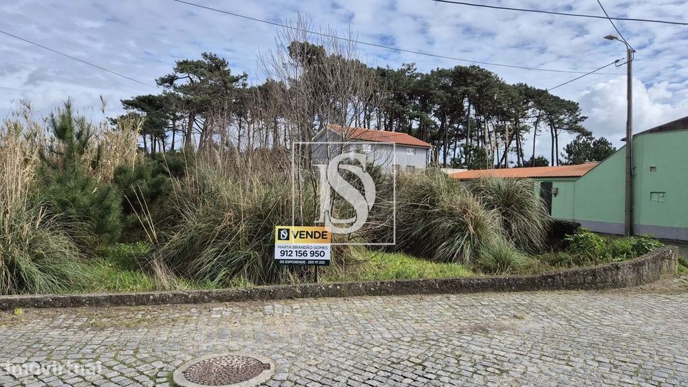 Terreno p/a construção de Moradia ou construção em Altura - APÚLIA