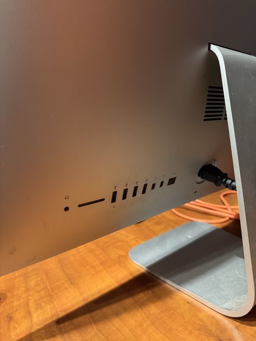 iMac (21,5-inch, Late 2013) 2,7 GHz i5