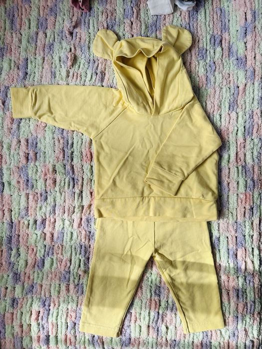 Безкоштовно дитячі речі лот 0-3