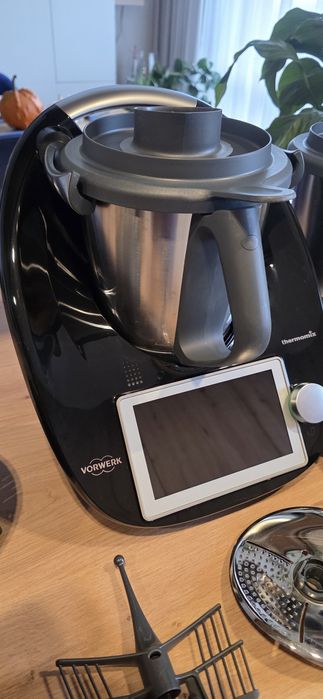 Sprzedam Thermomix TM6 + Friend