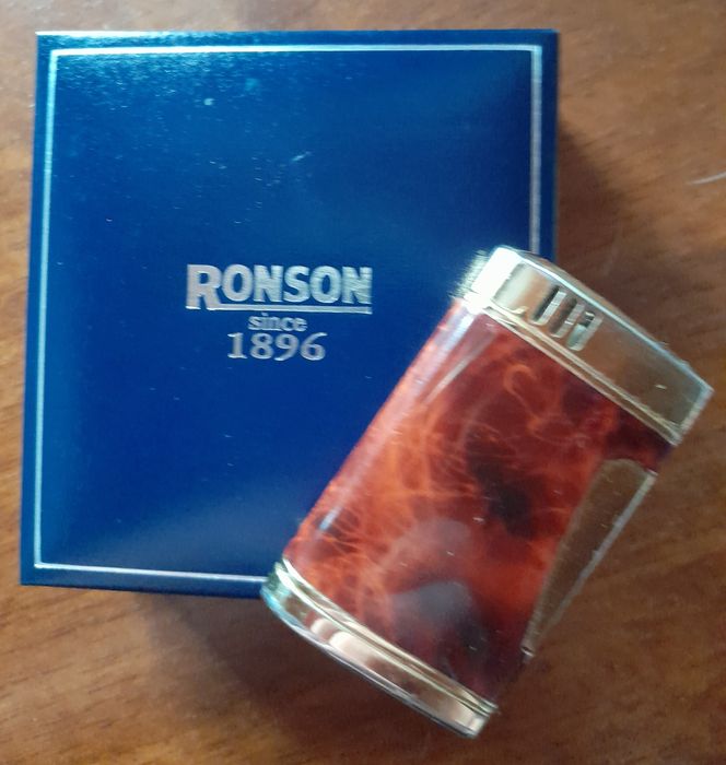 Isqueiro Castanho  Ronson