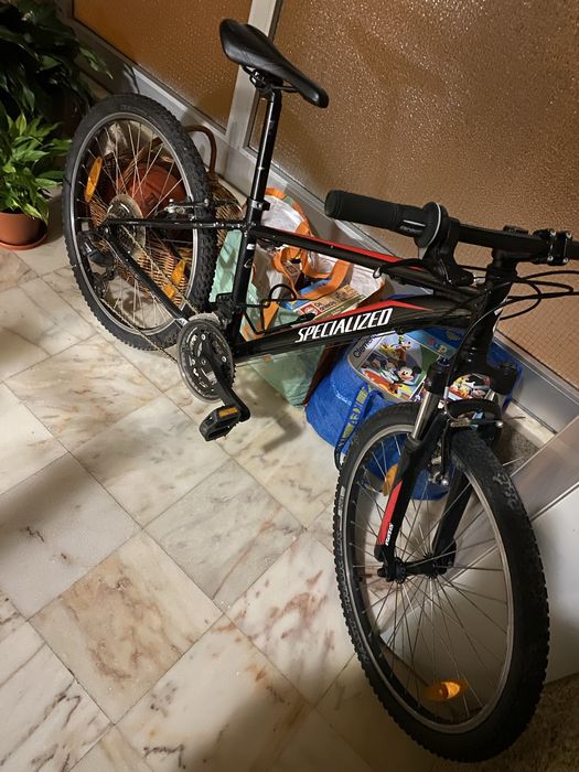 Bicicleta Specialized SR SUNTOUR