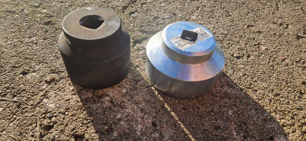 Nasadki do odkręcania piast DAF