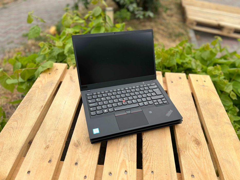 Ноутбук Lenovo ThinkPad X1 Carbon G6/i5-8350U/8GB+SSD256/IPS+гарантія