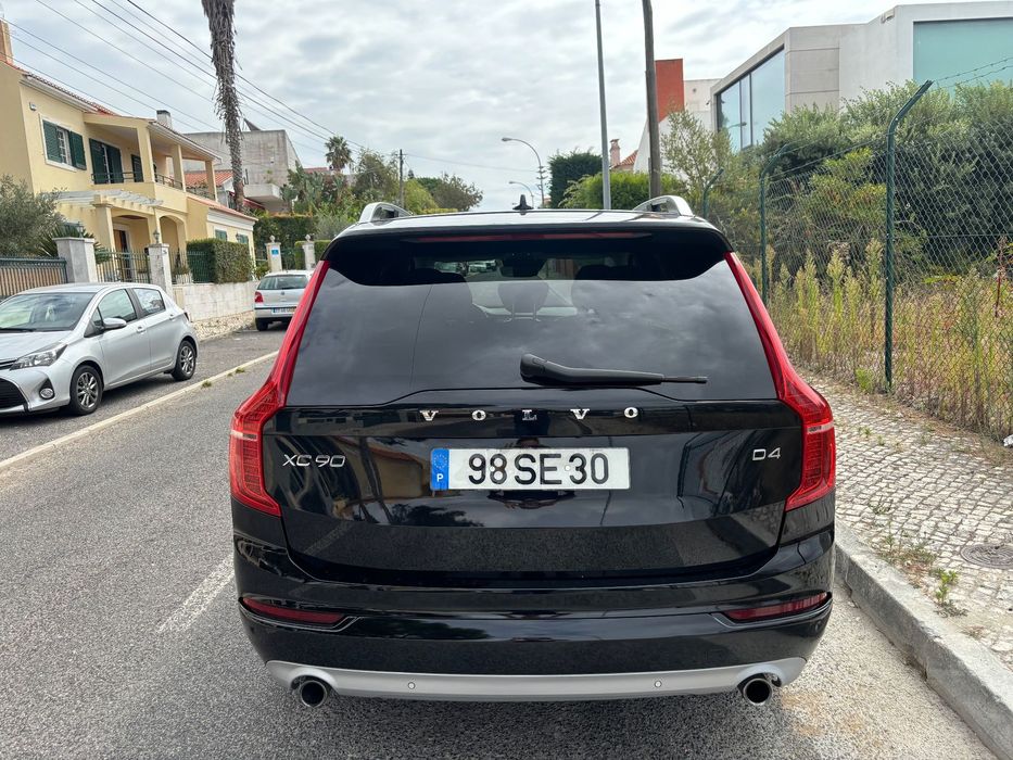 Volvo XC 90 2.0 D4 Momentum