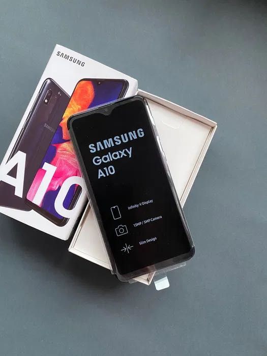 Samsung Galaxy A10 терміново