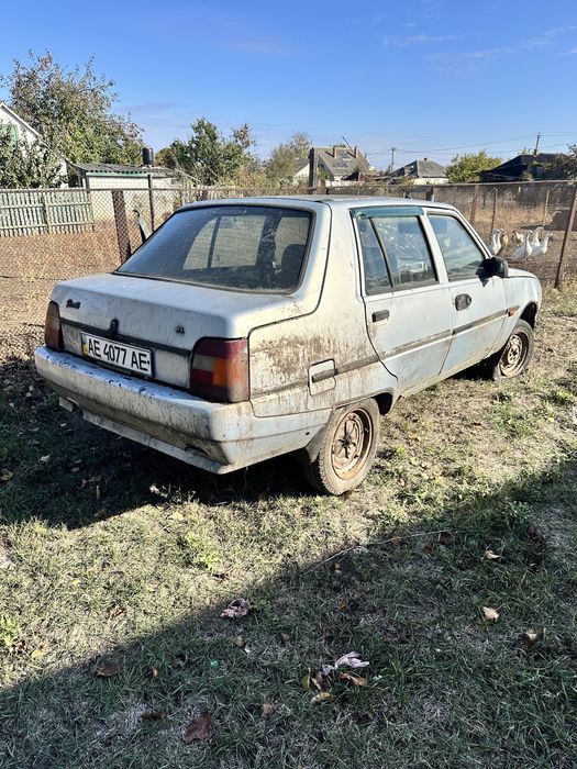 Продам заз славута дешево