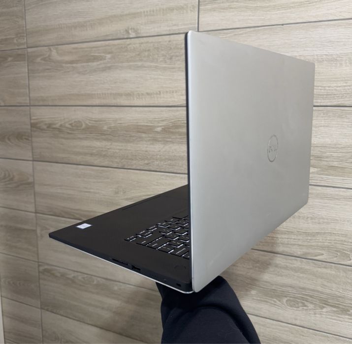 Dell XPS 15 i7 9750, Gtx 1650, 16Gb Ddr4 ігровий ноутбук