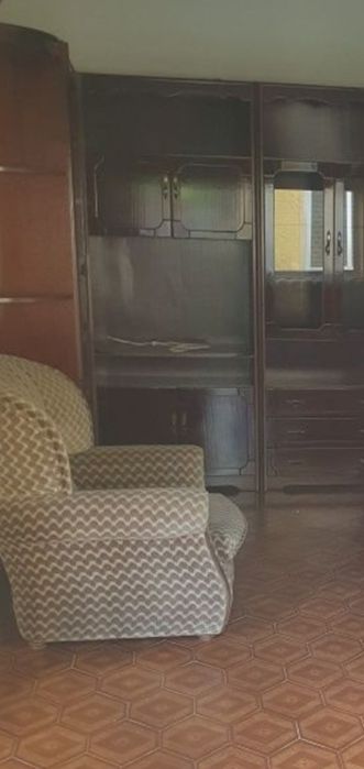 Móveis de sala e quarto usados