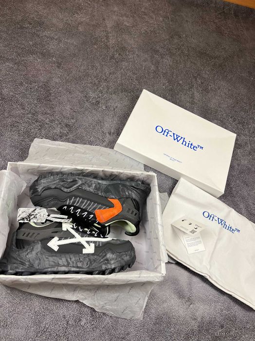 Off White Odsy 1000 Black White